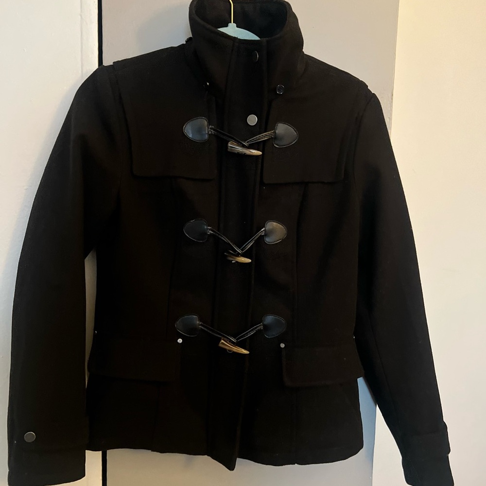 Celebrity Pink Black Toggle Coat i